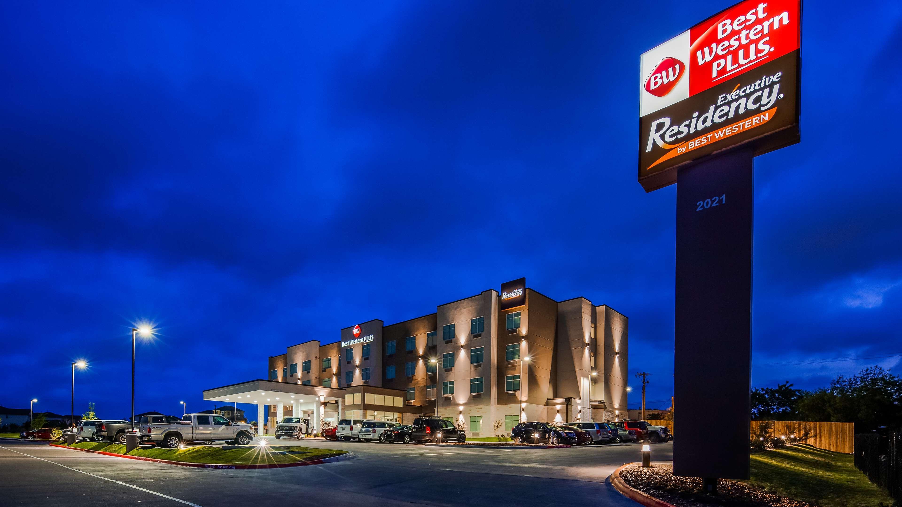Best Western Plus Drayton Valley All Suites Zewnętrze zdjęcie